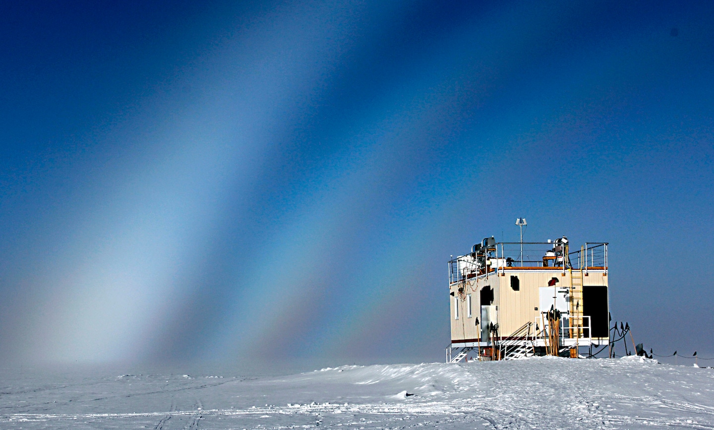 Rain falls at the summit of Greenland Ice Sheet for first time on record