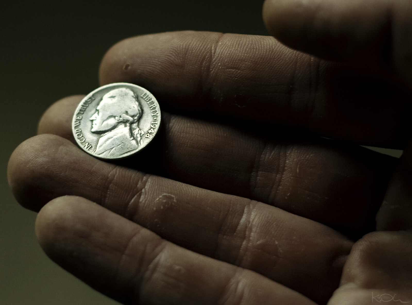 Desynchronization of Nickel Production and Consumption