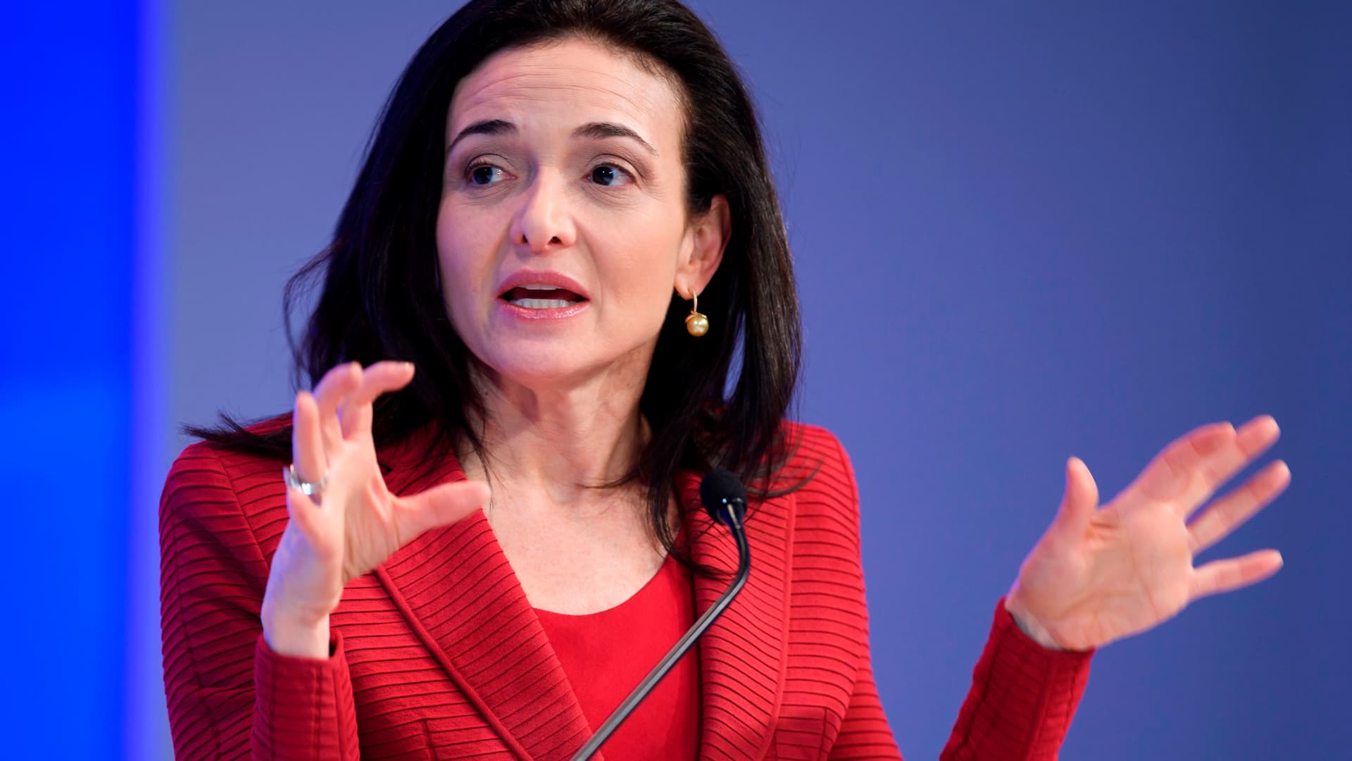 Sheryl Sandberg stepping down as Facebook COO