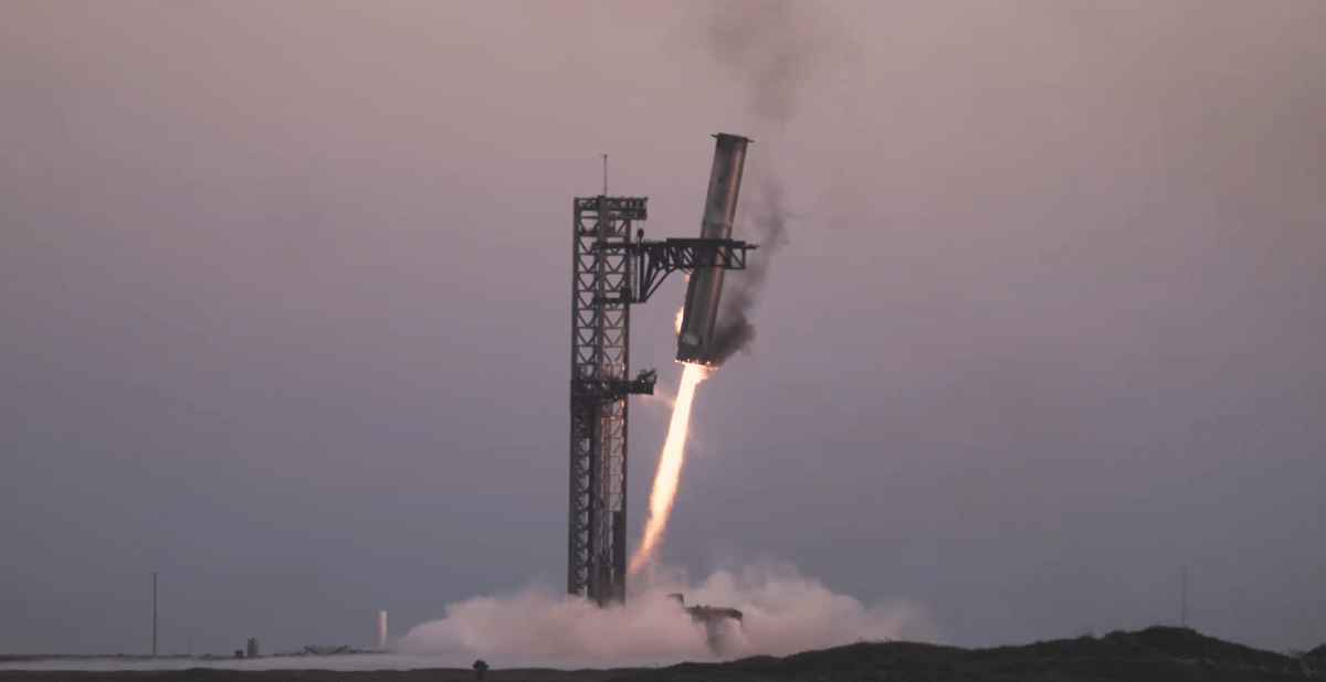 Can SpaceX land a rocket with 1/2 cm accuracy?